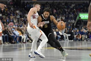 丹麦羽球公开赛：安东森和渡边航贵会师决赛.