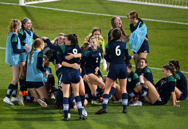 而且在防守 而且在防守